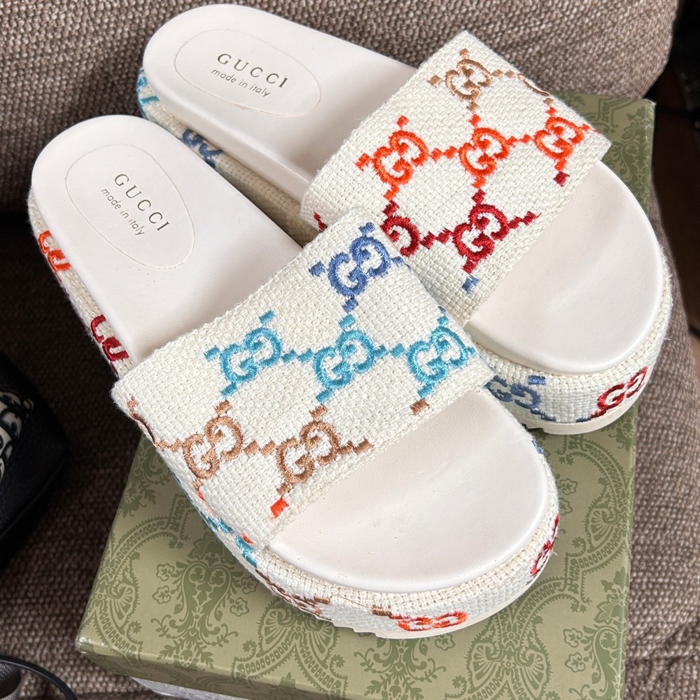 Gucci platform sandals